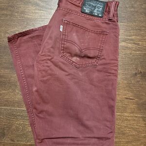 Levi's Men's Dark Red Straight Jeans